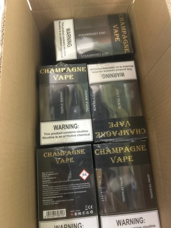 Image #1 from L***s D*******e